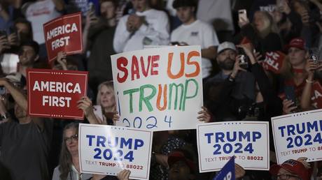 FILE PHOTO: Supporters of Republican presidential candidate and former President Donald Trump during a campaign rally.