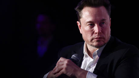 Musk decries US government censorship — RT World News