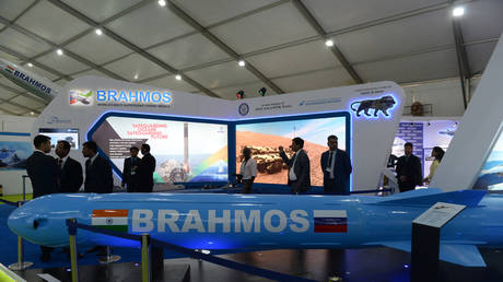 BrahMos is a ‘great advantage’ for India – navy chief — RT India