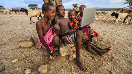 More than half of Africans have no internet – study   — RT Africa