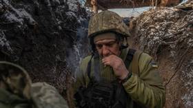 Ucrânia em risco de “colapso em cascata da linha de frente” – NYT