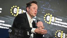 Ucrânia fica mais fraca “a cada dia” – Musk