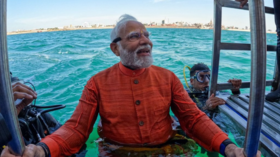 Modi’s underwater ‘pilgrimage’ goes viral (VIDEO)