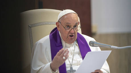 Папа Римский призвал Украину к переговорам