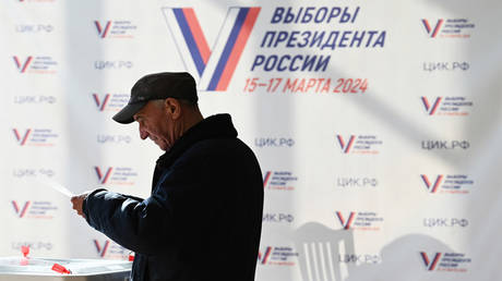 Timofey Bordachev: The long history of Western interference in Russian elections
