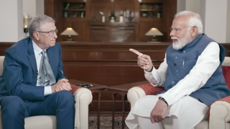 Prime Minister Narendra Modi engaged in a conversation with Bill Gates in New Delhi, India.