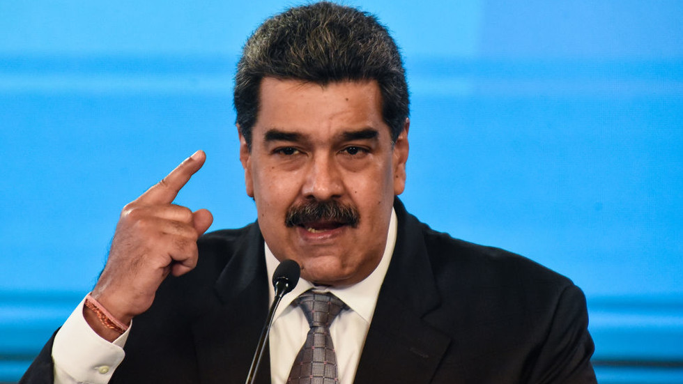 US reimposes Venezuela sanctions