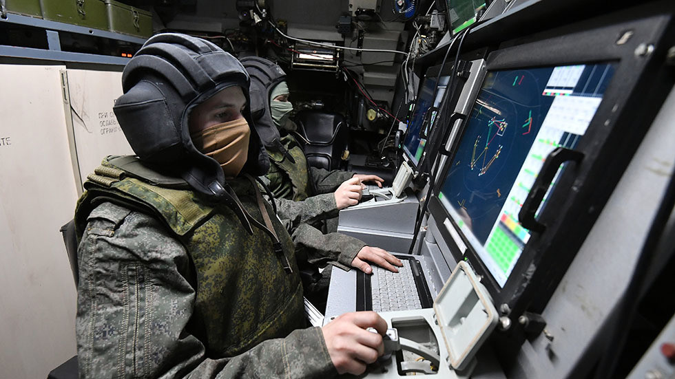 Massiver ukrainischer Drohnenangriff in Russland abgewehrt – MOD