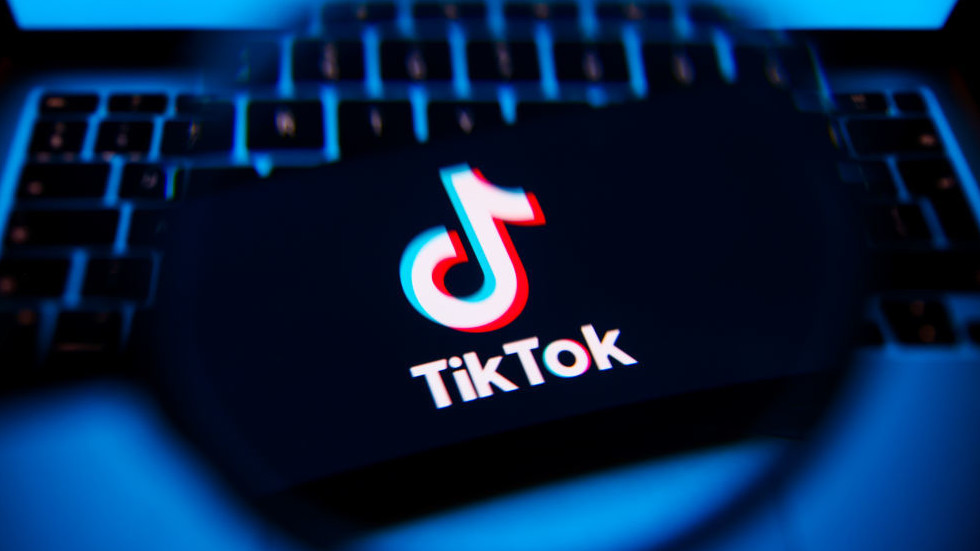 US lawmakers make new push to ban TikTok