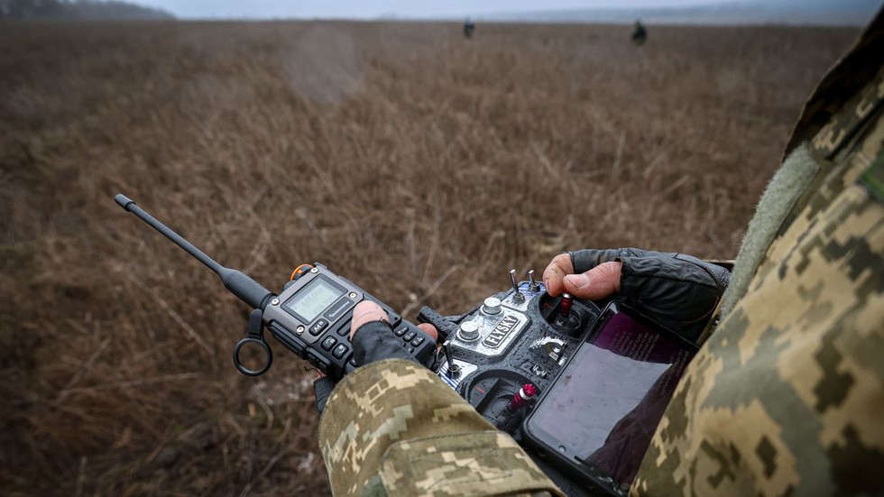 Пентагон использует линии фронта на Украине для тестирования искусственного интеллекта – NYT