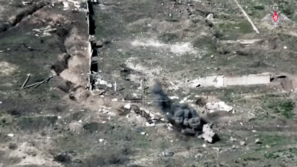 Des drones russes frappent des positions ukrainiennes dans le Donbass (VIDEO)