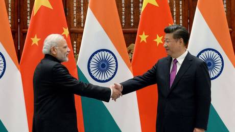 Indian Prime Minister Narendra Modi shakes hands with Chinese President Xi Jinping at 11th G20 Leaders Summit in 2016 in Hangzhou, China.