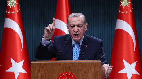 Erdogan accuses Israel of being responsible for Iranian attack