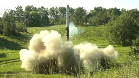 FILE PHOTO: An Iskander ballistic missile launch.