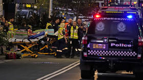 Multiple deaths in Australia mall stabbing (VIDEOS)