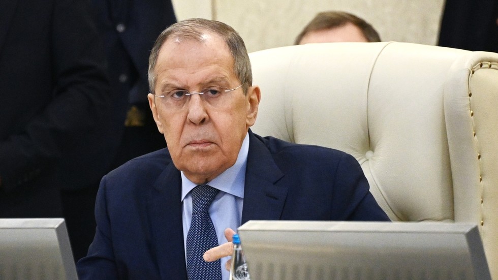 Lavrov seguirá siendo canciller ruso tras la reorganización