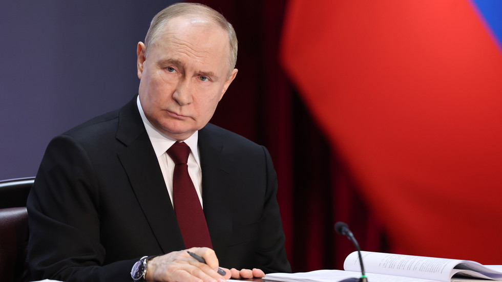 Putin atualiza os objetivos de desenvolvimento nacional da Rússia