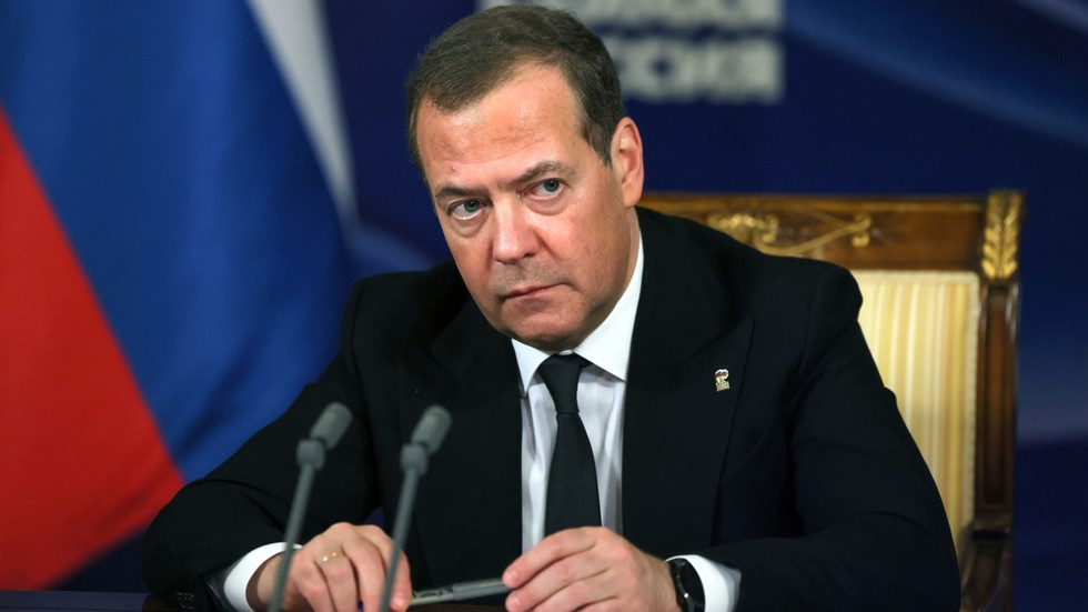 Un ataque de Estados Unidos contra objetivos rusos sería el “comienzo de una guerra mundial”: Medvedev