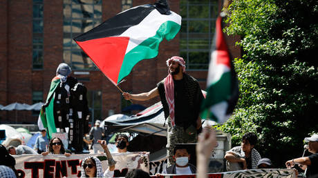 Pro-Palestinian protesters demonstrate on the campus of George Washington University on May 2, 2024 in Washington, DC, US