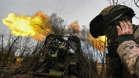 FILE PHOTO. A Russian self-propelled artillery gun seen firing in Donbass.