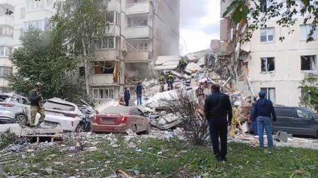 Apartment building partly collapses amid Ukrainian strike on Belgorod, casualties reported