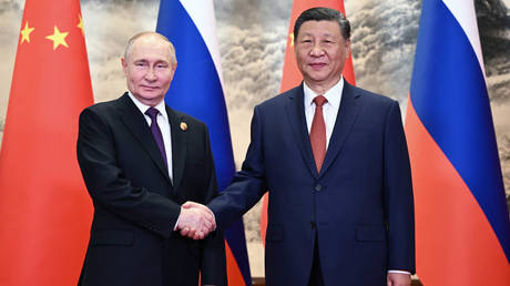 Russian President Vladimir Putin and Chinese President Xi Jinping in Beijing, May 16, 2024.