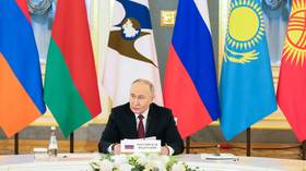 Putin lauds ‘important center’ of emerging multipolar world