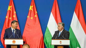 China and EU member announce ‘new era’ of relations
