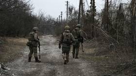 Russian troops gain ground in Donbass