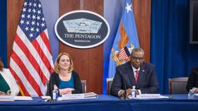 Pentagon chief to transfer his duties