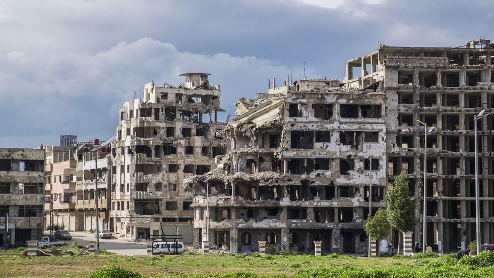 محكمة سويدية تبرئ جنرالًا سوريًا سابقًا – RT World News