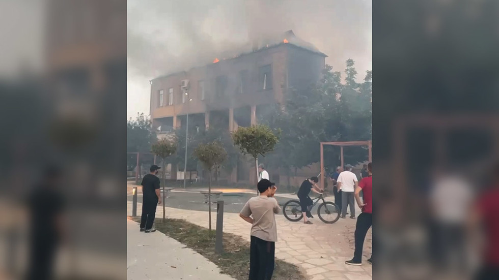 Une synagogue et une église orthodoxe attaquées dans le sud de la Russie