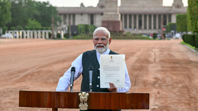 Modi to return as India’s PM for third term