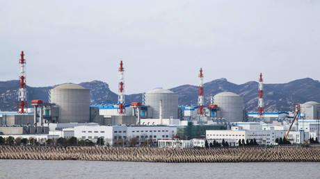 Report: China Leads US in Nuclear Energy