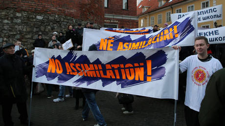 FILE PHOTO. A march in Riga to protest switching tuition language in ethnic minorities' schools to Latvian.