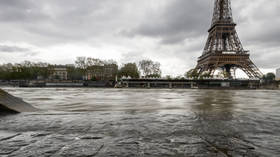 50,000 cubic meters of wastewater pours into main Paris river