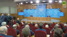 Putin attends Russian Foreign Ministry board meeting