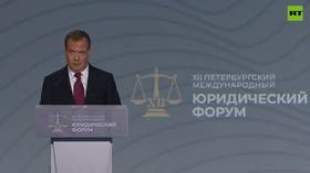 Medvedev attends SPILF plenary session