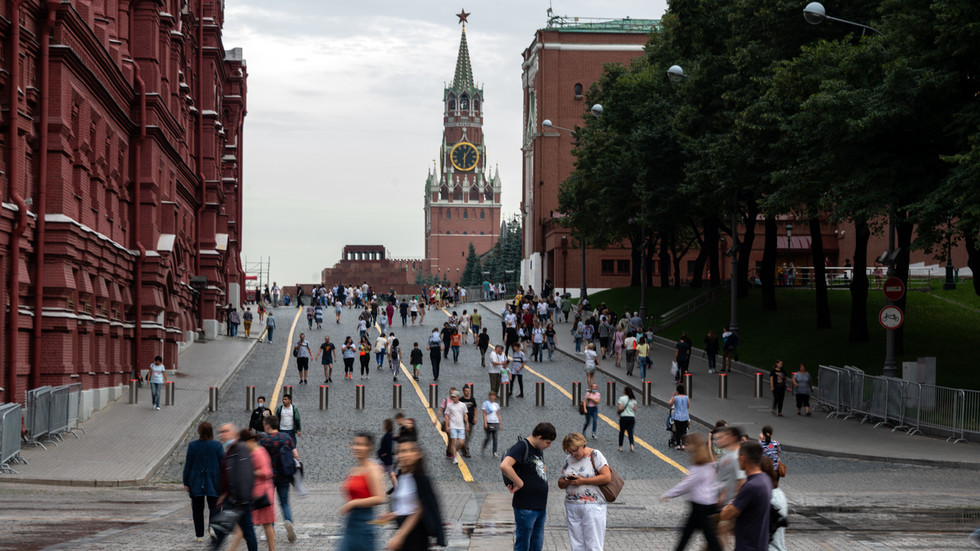 Кремль видит «тенденцию» на выборах во Франции