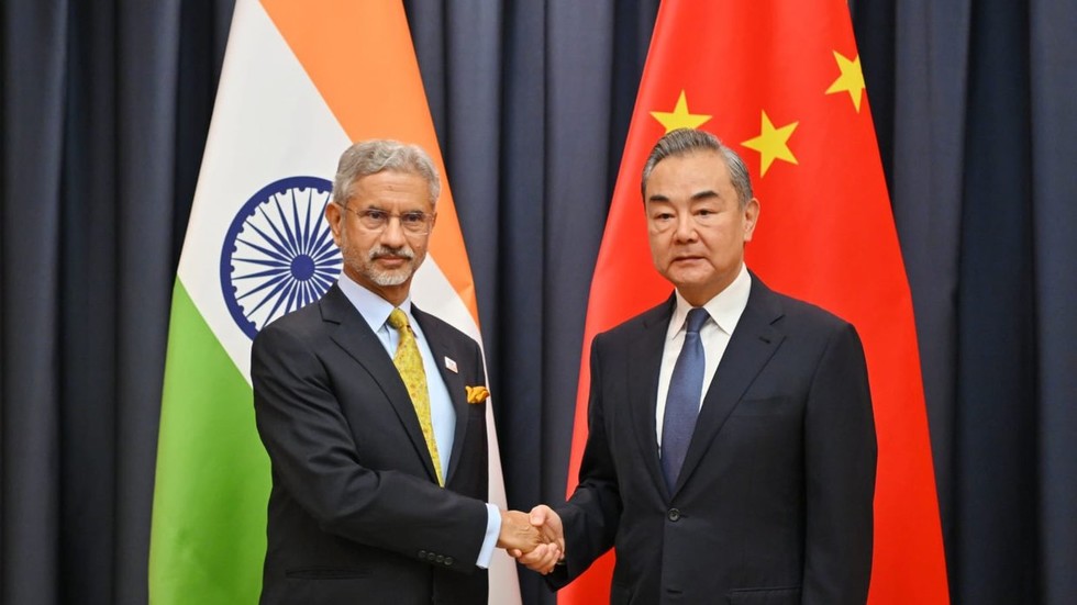 India and China vow to ‘redouble efforts’ to resolve border dispute