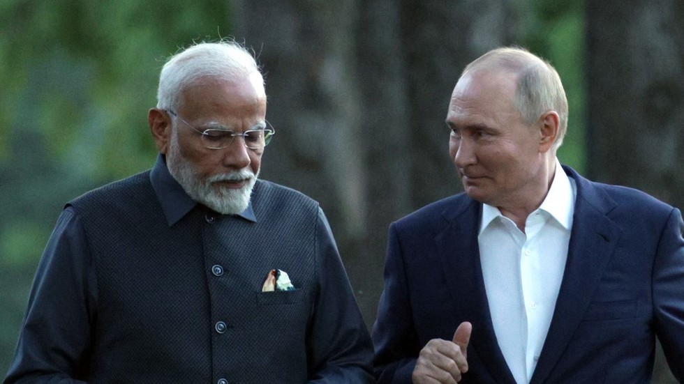 Putin praises Modi’s leadership