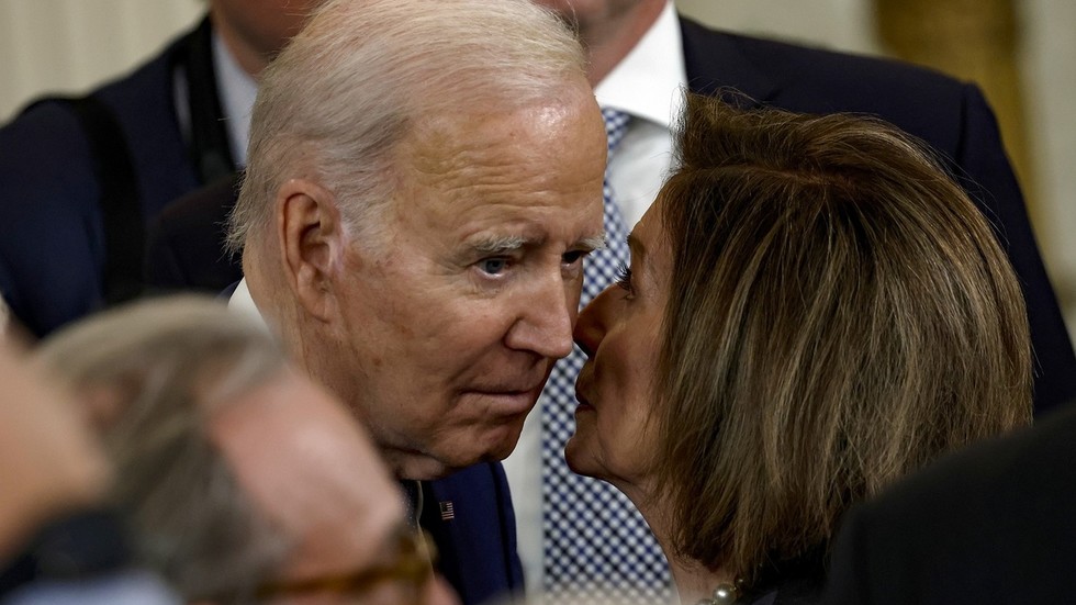‘Time running short’ for Biden – Pelosi — RT World News