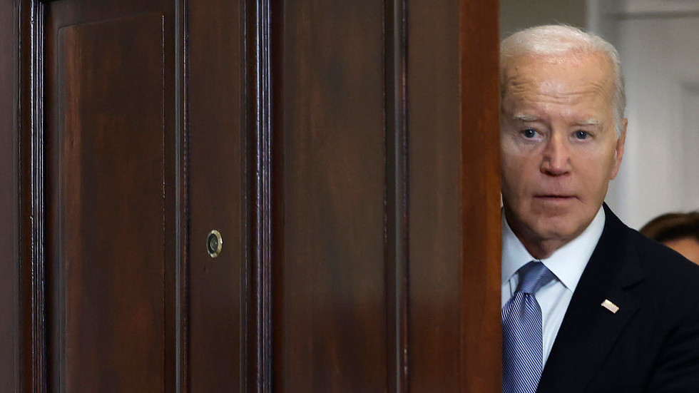 How the Biden campaign crumbled piece by piece — RT World News