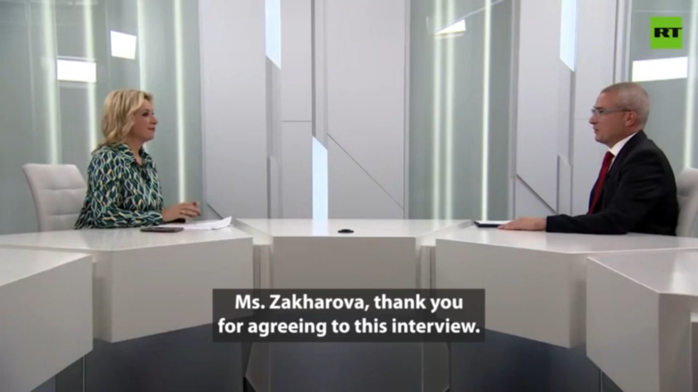 SEHEN SIE SICH das vollständige Zakharova-Interview mit der Zeitschrift Compact vor dem Verbot an