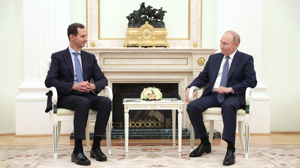 Poutine discute de l’escalade au Moyen-Orient avec Assad en Syrie