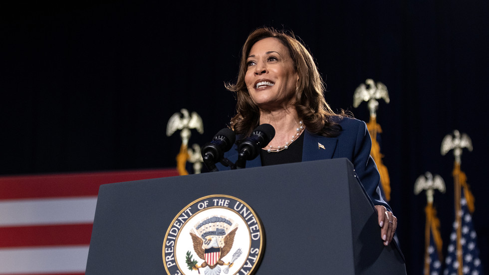 Sacrificial lamb? Why Harris became the only possible opponent for Trump — RT World News