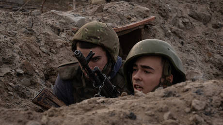 Ukraine struggling for troop numbers – media