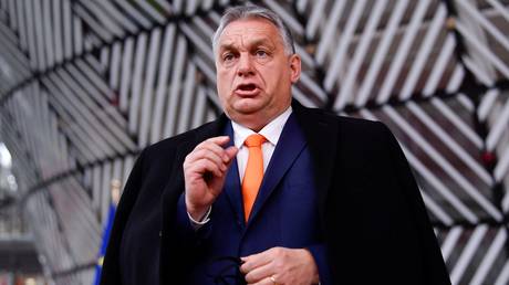 Orban visits Russia