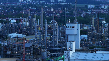 Huge explosion reported at Germany’s biggest chemical plant