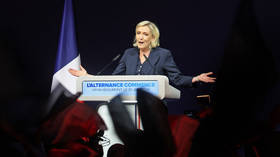 Le Pen rails against political violence